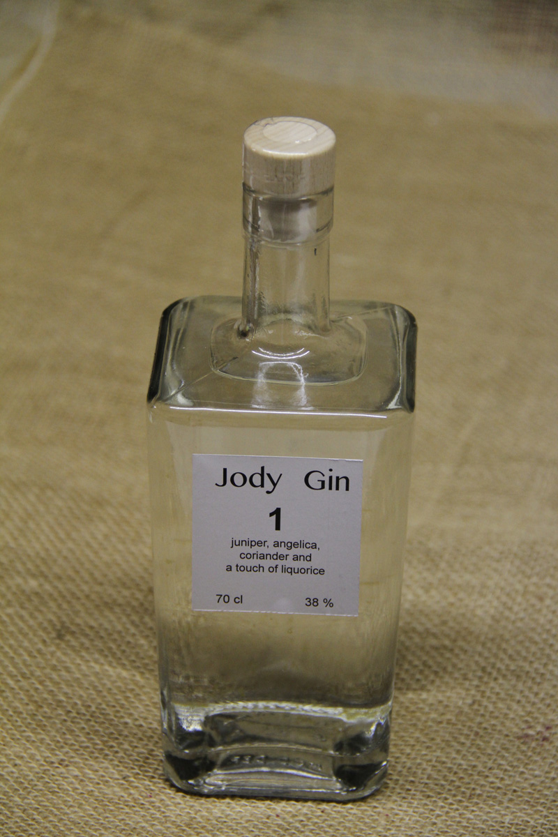 Jody Gin 01