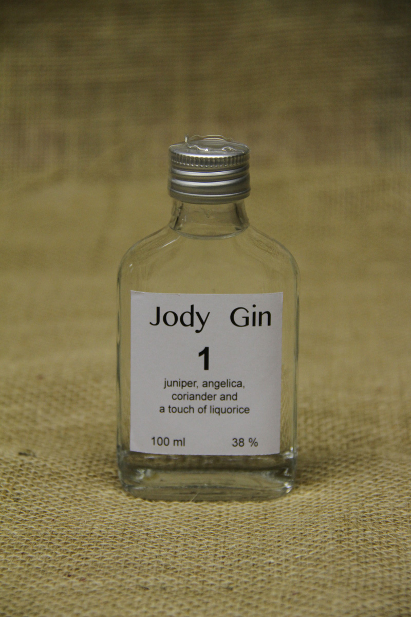 Jody Gin 01